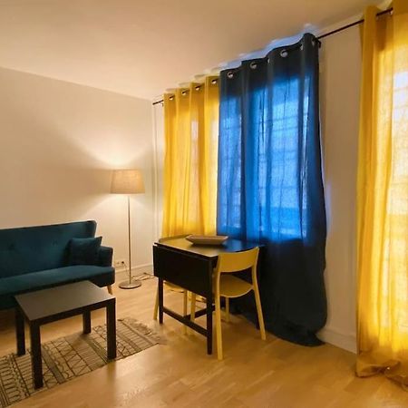 Beau Studio Cosy Et Calme - Face A La Gare De Rosny-Sous-Bois - 20Mn De Paris Et Disneyland Экстерьер фото